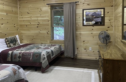 Town of Webb House | Bear Path Cabin - Lake Access - Big Moose Lake, Adirondacks
