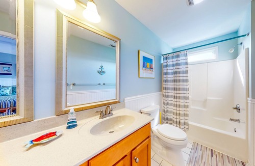 Ocean View Condo | Bear Trap Dunes Home - Shared Pool & Hot Tub - Pool Table, WiFi, Central AC, W/D