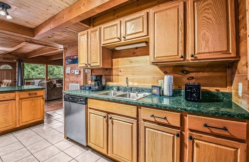 Chalet Village Cabin | Bearly Hidden Ridge: Free Attraction Tickets, Hot Tub, Pool Access & Mountain Views