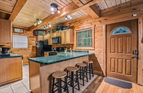 Chalet Village Cabin | Bearly Hidden Ridge: Free Attraction Tickets, Hot Tub, Pool Access & Mountain Views
