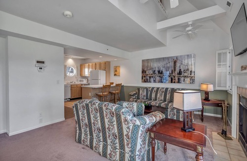 Norwich Villa | Beautiful 2 story 1 Bedroom Villa with two full bathrooms