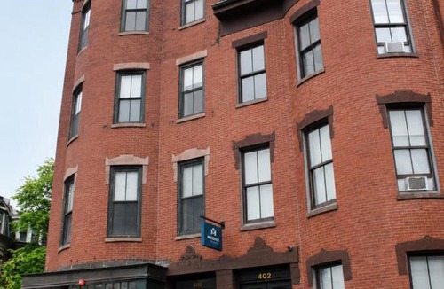 Columbus Apartment | Beautiful 2Bedroom in the South End Boston - Ground Level Unit