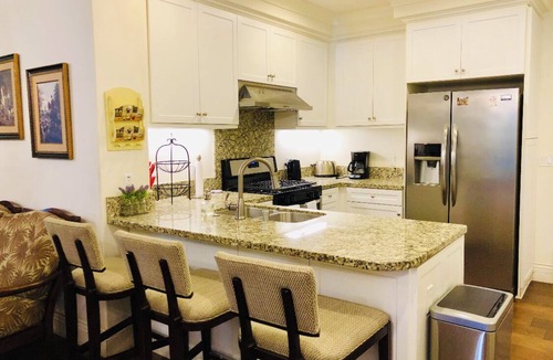 Stonegate Condo | Beautiful Condo in Great Irvine California