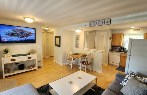 Kennebunkport Resort | Beautiful Condo Minutes to the Beach! July 11-18 recently opened up.