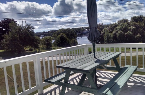 Belfast House | Beautiful cottage overlooking Belfast Harbor.