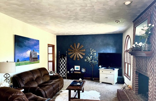 Plum House | Beautiful Home located near the 2025 US Open in Oakmont.