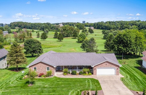 Apple Valley House | Beautiful Home over looking Apple Valley Golf Course