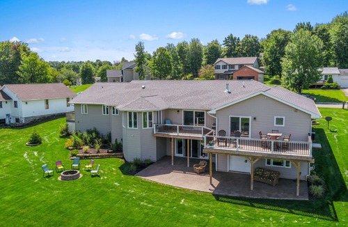 Apple Valley House | Beautiful Home over looking Apple Valley Golf Course