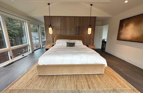 Lakeville House | Beautiful renovated home with wooded trail along stream & gorgeous views of lake