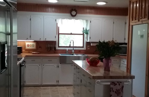Eddyville House | Beautiful sunset views over Lake Barkley