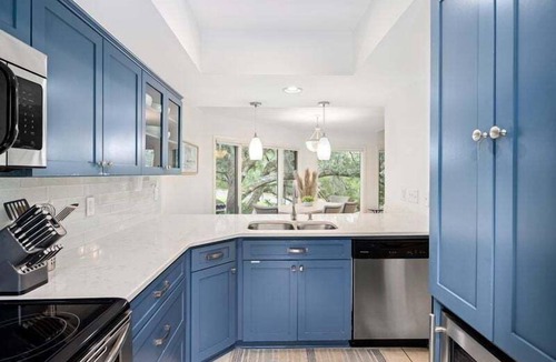 Spinnaker Beachhouses Villa | Beautiful Villa! Walk to Beach, Golf, Dining, Pools! Amenity access included! Dog Friendly!