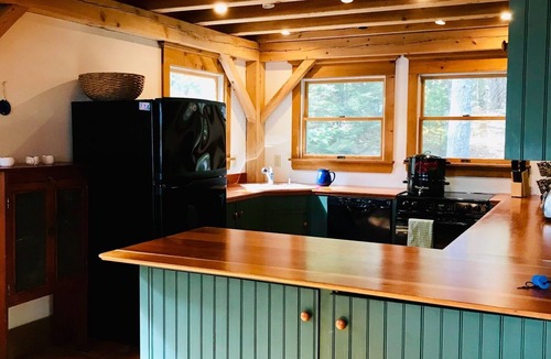 Boothbay House | Beautiful Waterfront home August rate call 978-468-0643