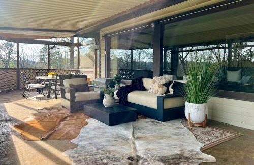 Rambo Riviera House | Beaver Lake Escape Sunset View Trails