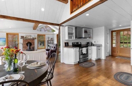 Pleasant Point House | Bee Hive Cottage, romantic Maine waterfront cottag