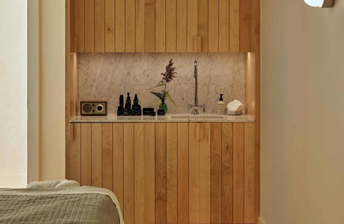 Litchfield Historic District Hotel | Belden House & Mews