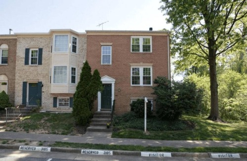 West Falls Church House | Beltway Gem: 1BR Oasis Top Decor