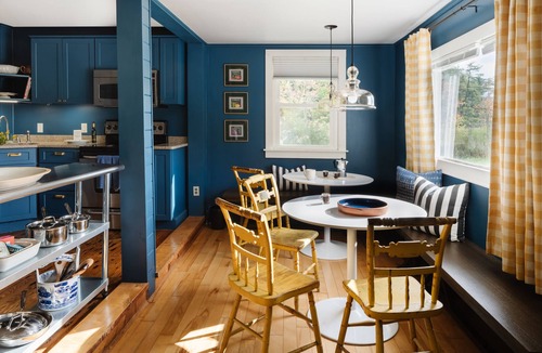 Great Barrington House | Berkshires / Great Barrington Chic & Cozy, Sleeps 10