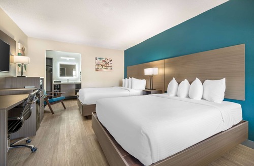 Jeffersonville - Clarksville Hotel | Best Western Green Tree Inn