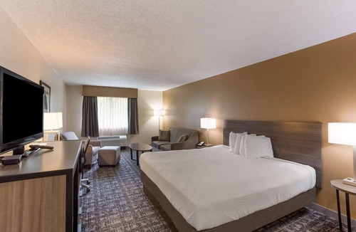 Chapmanville Hotel | Best Western Logan Inn