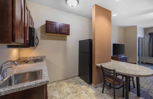 Dodge City Hotel | Best Western North Edge Inn
