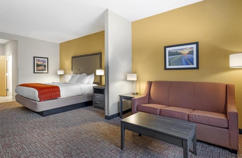 Elizabethtown Hotel | Best Western Plus Elizabethtown Inn & Suites