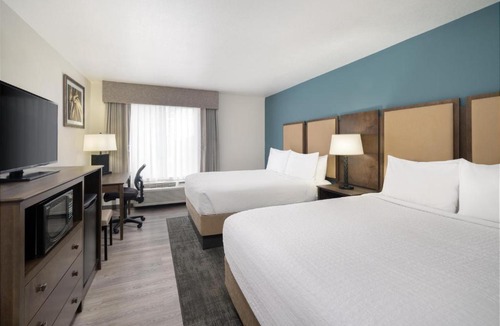 Altvan Hotel | Best Western Plus Frontier Inn