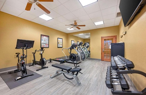 Kearney Hotel | Best Western Plus Mid Nebraska Inn & Suites
