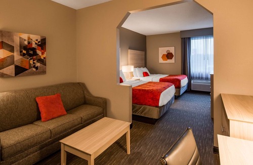 New Cumberland Hotel | Best Western Plus New Cumberland Inn & Suites