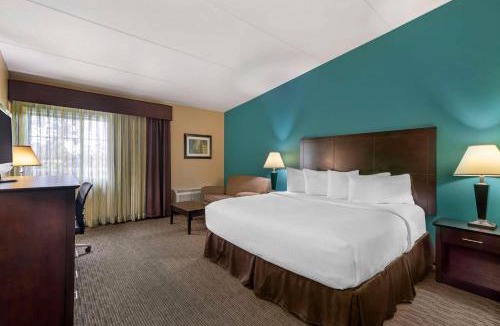 Plattsburgh Hotel | Best Western Plus Plattsburgh