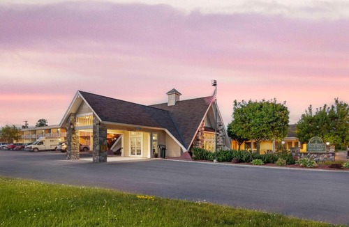 Plattsburgh Hotel | Best Western Plus Plattsburgh