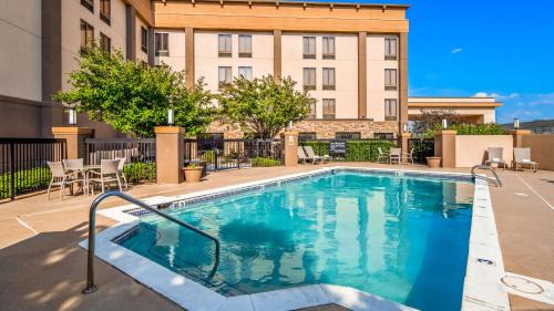 Wichita Hotel | Best Western Plus Wichita West Airport Inn