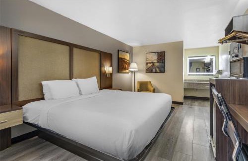 Salisbury Hotel | Best Western Salisbury Plaza