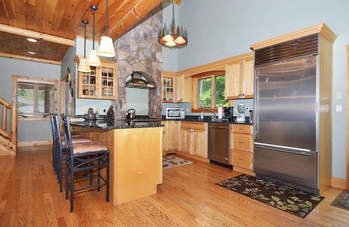 Timberline House | Big Bear Little Bear is sure to become a family vacation favorite.