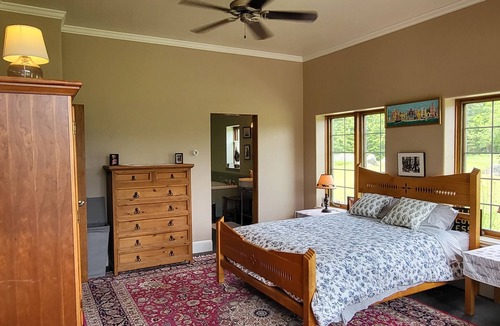 Elkins House | Biking, Mountains, Hiking, Functions, Cooking, Swimming, RELAX, Wildlife, ESCAPE