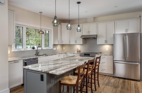 Bryant Pond House | Birch St- Luxury on the Lake