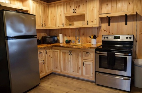 Sebago Cabin | Black Bear Cottage on the Stunning West Shore of Sebago Lake