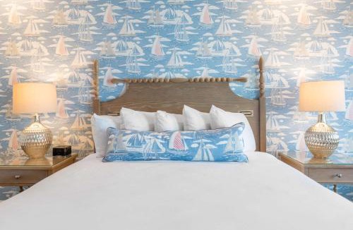Bar Harbor Hotel | Bluenose Inn - Bar Harbor Collection