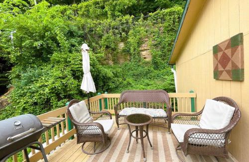 McGregor Apartment | Bluffside Chalet Suite