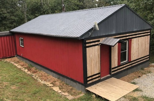 Chaplin House | Bourbon Trail Container Home with Hot Tub 🔥 Private Retreat