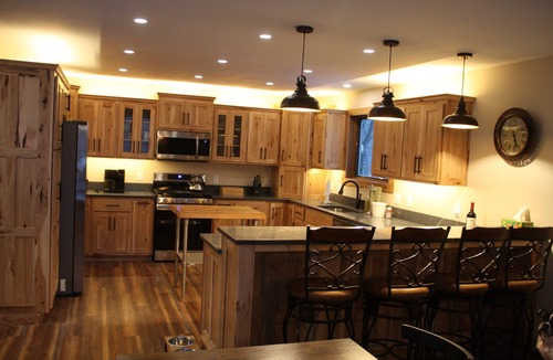 Jay Ski Chalet | Brand new Ski Chalet 4 miles to Jay Peak