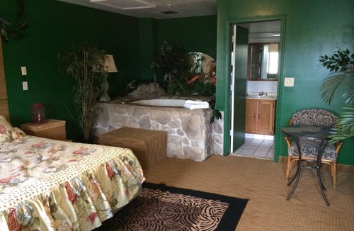 Branford Hotel | Branford Motel