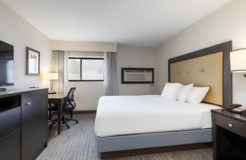 Table Rock Hotel | Branson Hillside Hotel
