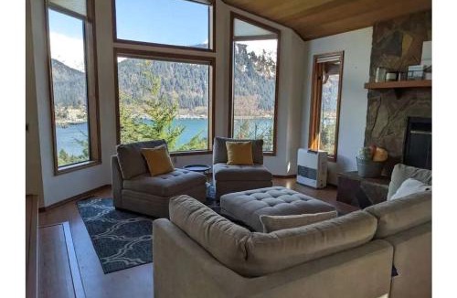 West Juneau House | Breathtaking Ocean, Mountain & Juneau Views