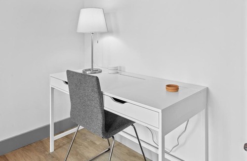 Downtown St. Louis Apartment | Brick & Bed Riverfront Lofts, G 201