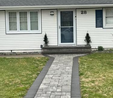 Central Islip Apartment | Bright & Comfortable Home in the Heart of It All
