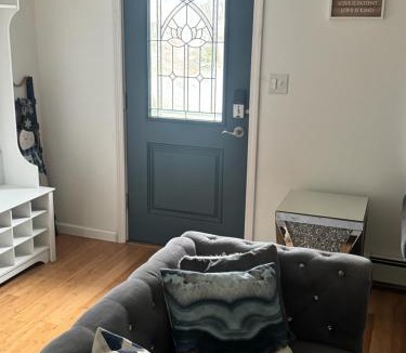 Central Islip Apartment | Bright & Comfortable Home in the Heart of It All