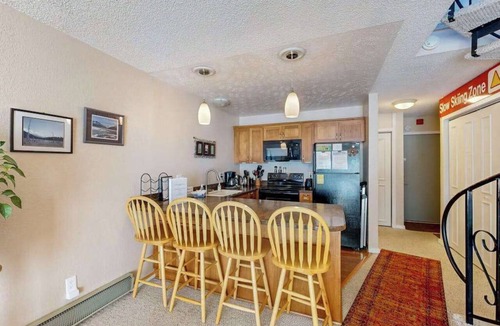Alyeska Condo | Brighton 209 | 2BR Condo | Mountain Views