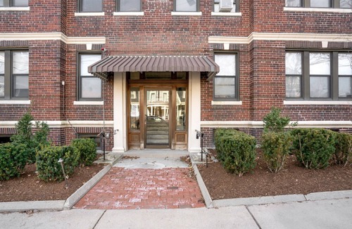 Brighton Apartment | Brighton 2BR near St. Elizabeth's Hospital