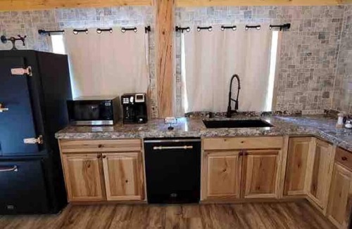 Talkeetna Cabin | Brother Bear Lodge at Talkeetna