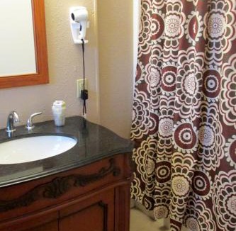 Eureka Springs Hotel | Brydan Suites